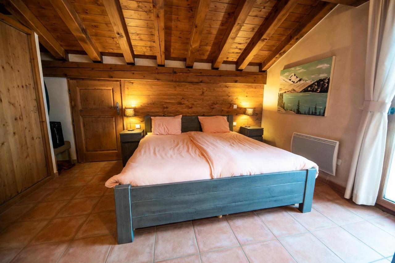 Parc Madeleine - Chalets Saint-Francois-Longchamp Ngoại thất bức ảnh