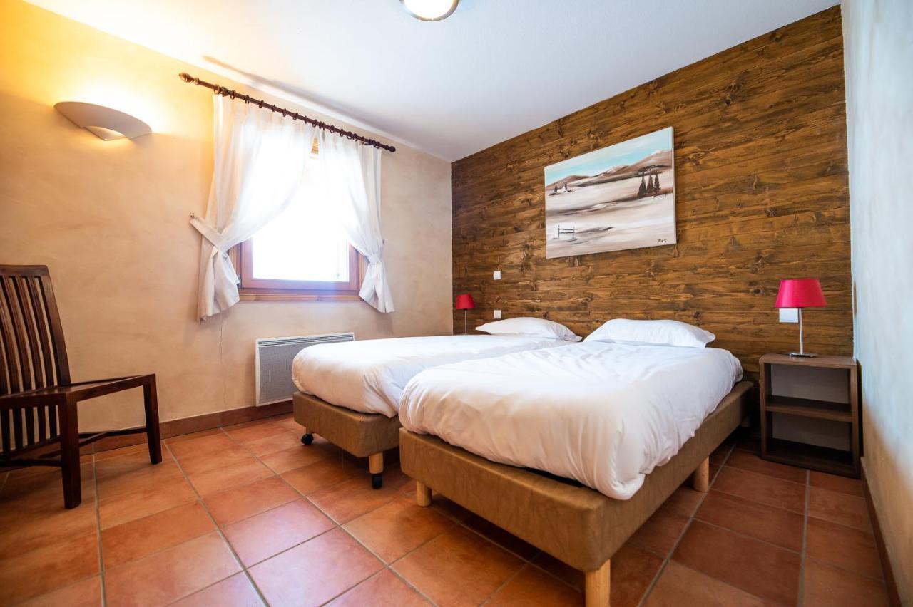 Parc Madeleine - Chalets Saint-Francois-Longchamp Ngoại thất bức ảnh