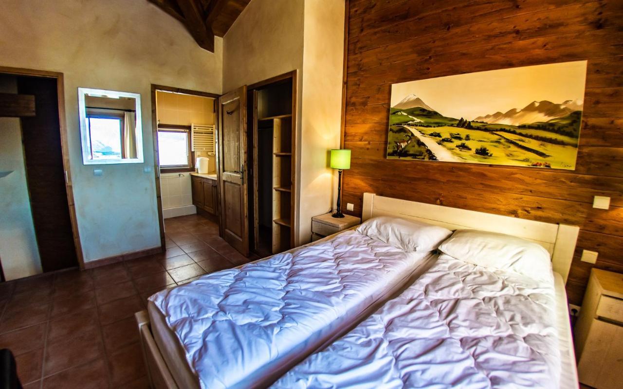 Parc Madeleine - Chalets Saint-Francois-Longchamp Ngoại thất bức ảnh
