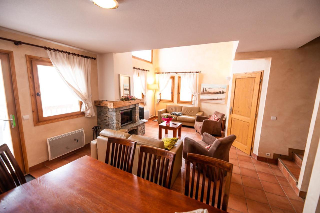 Parc Madeleine - Chalets Saint-Francois-Longchamp Ngoại thất bức ảnh